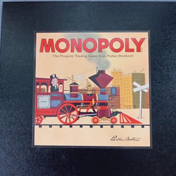 Vintage Deluxe Monopoly Game in Wooden Box - Picture 4 of 7